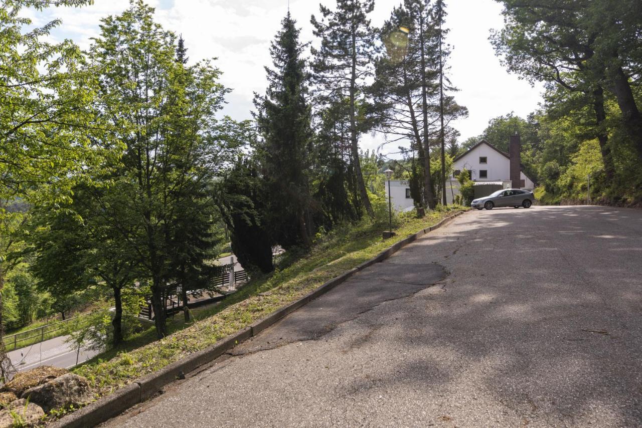 Hotel Pfefferburg Schönaich Dış mekan fotoğraf