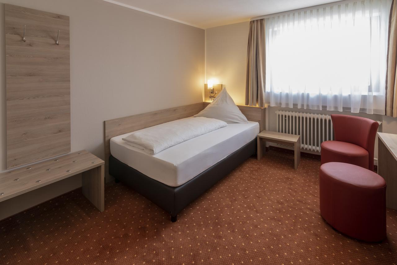 Hotel Pfefferburg Schönaich Dış mekan fotoğraf