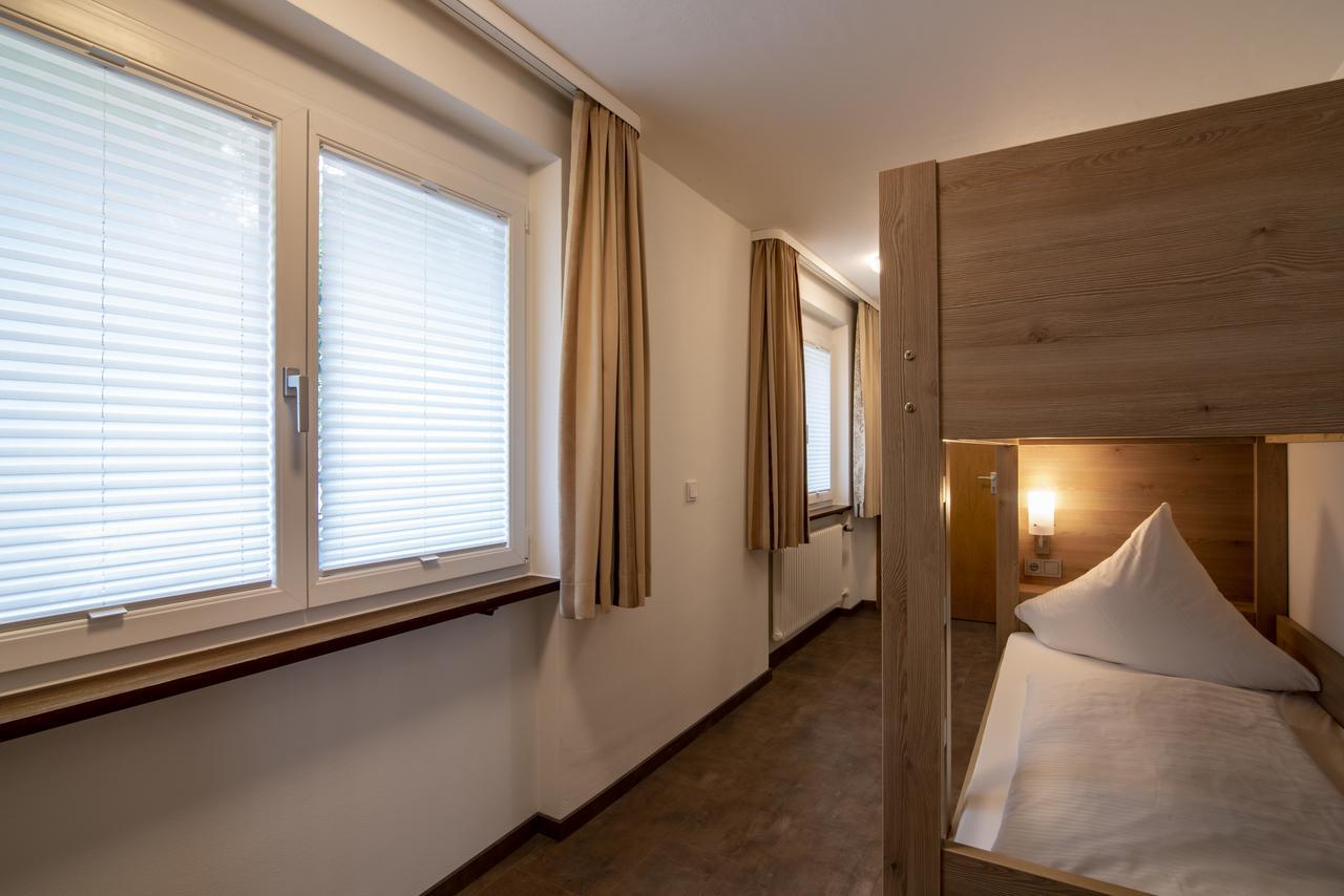 Hotel Pfefferburg Schönaich Dış mekan fotoğraf